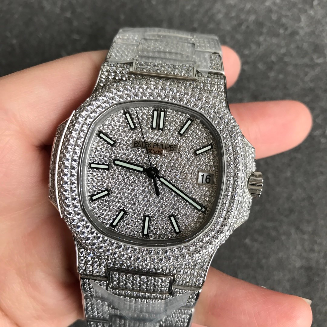 Patek Philippe Nautilus Stars V3 Edition - Image 3