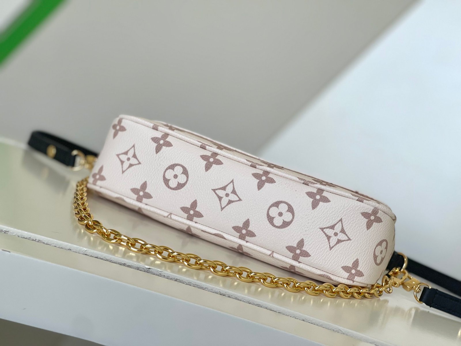 Louis Vuitton M83091 White Flower Wallet On Chain handbag - Image 4