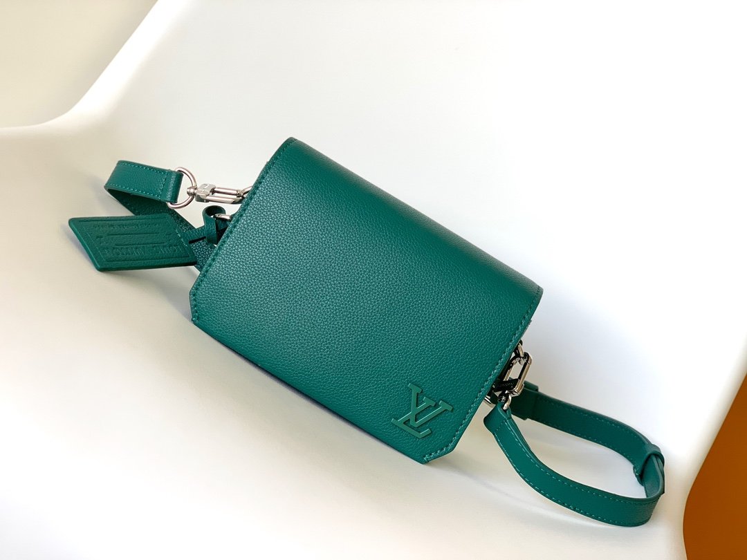 Louis Vuitton FASTLINE Mini handbag