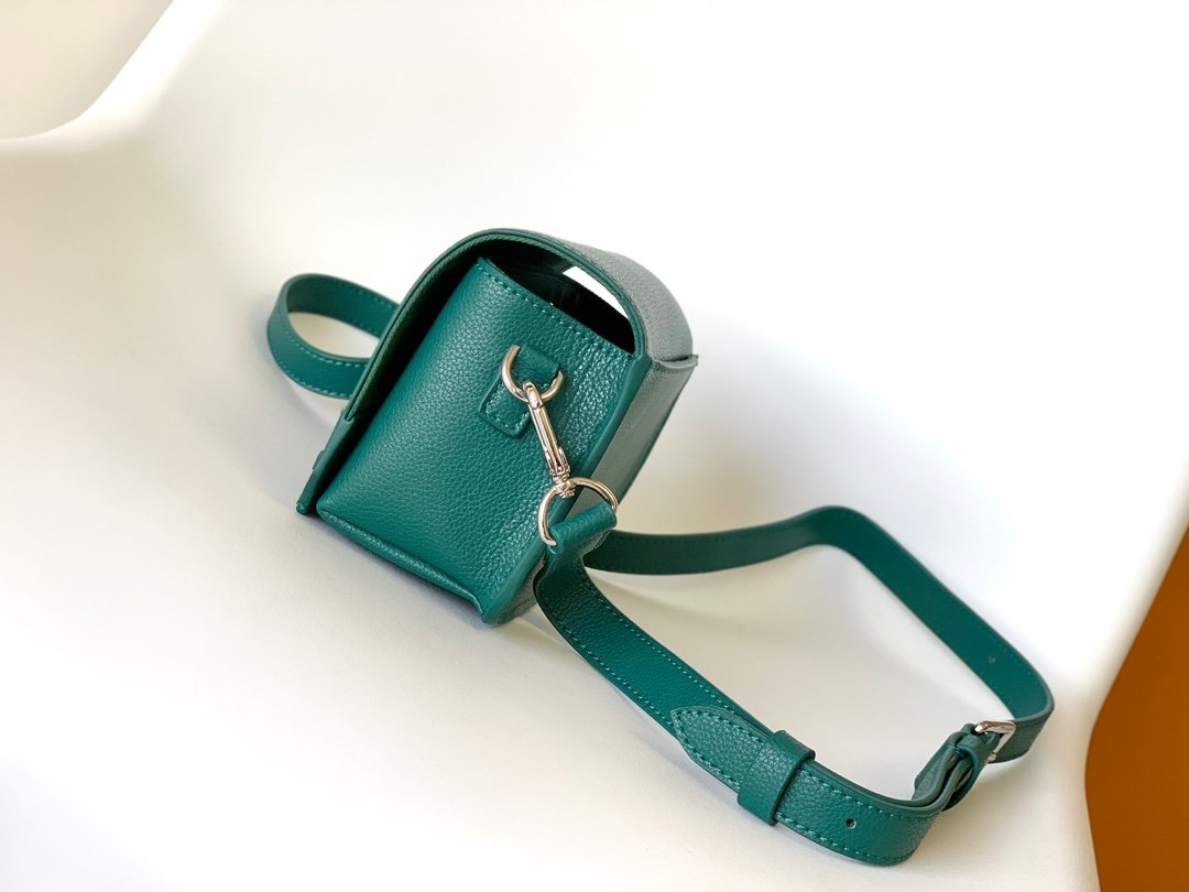 Louis Vuitton FASTLINE Mini handbag - Image 2