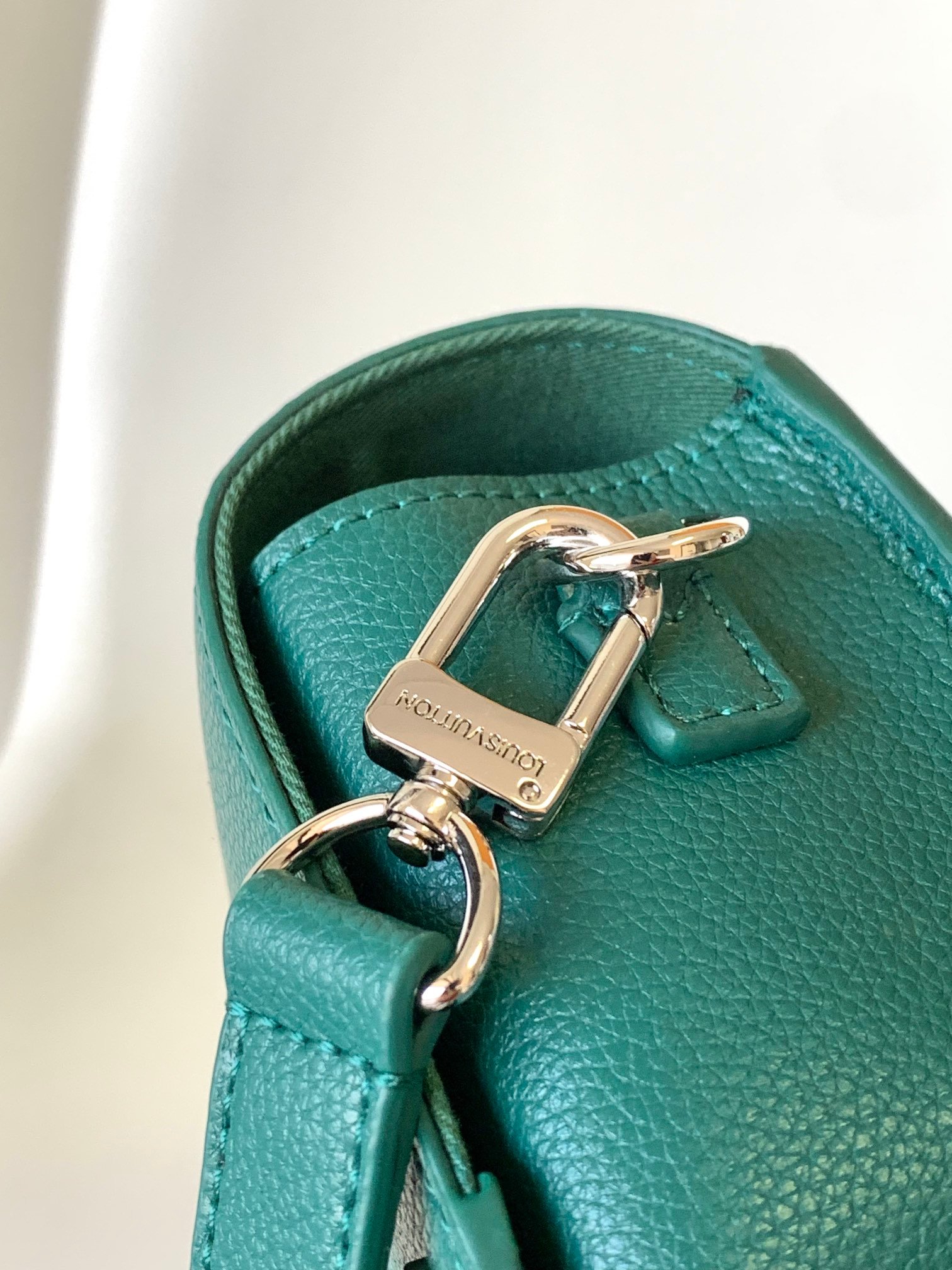 Louis Vuitton FASTLINE Mini handbag - Image 5