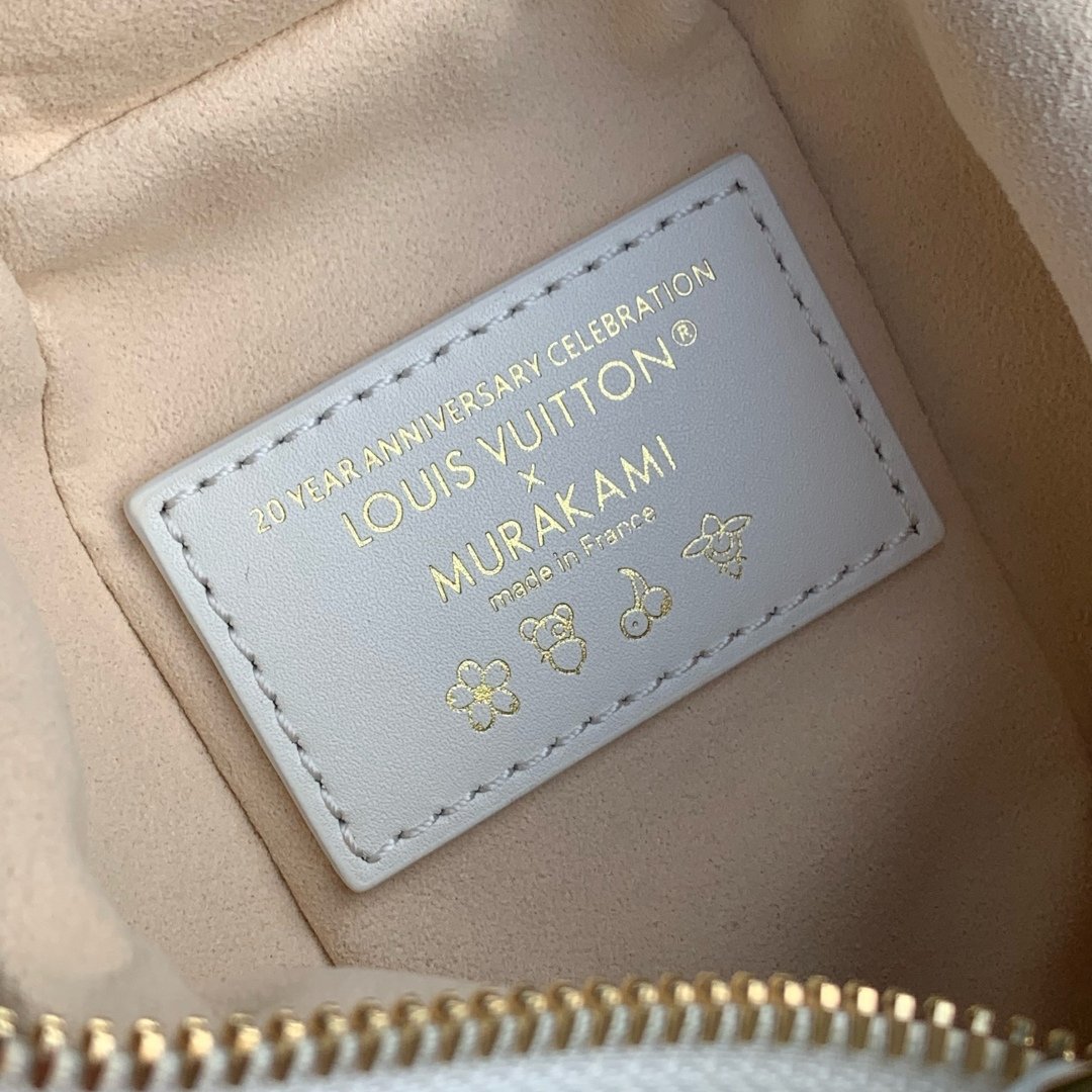 Louis Vuitton M14046 White Color Side Trunk medium handbags - Image 7