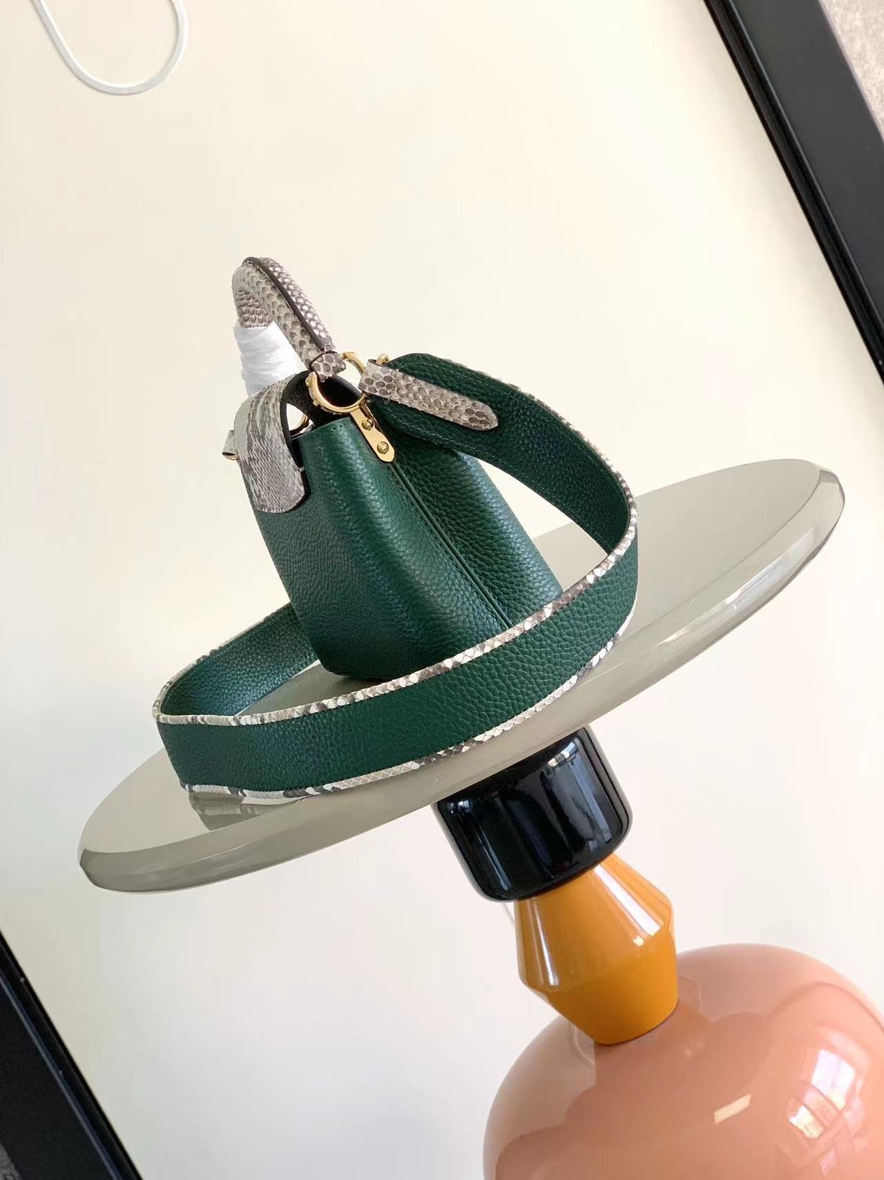 Louis Vuitton Capucines Mini handbag - Image 2