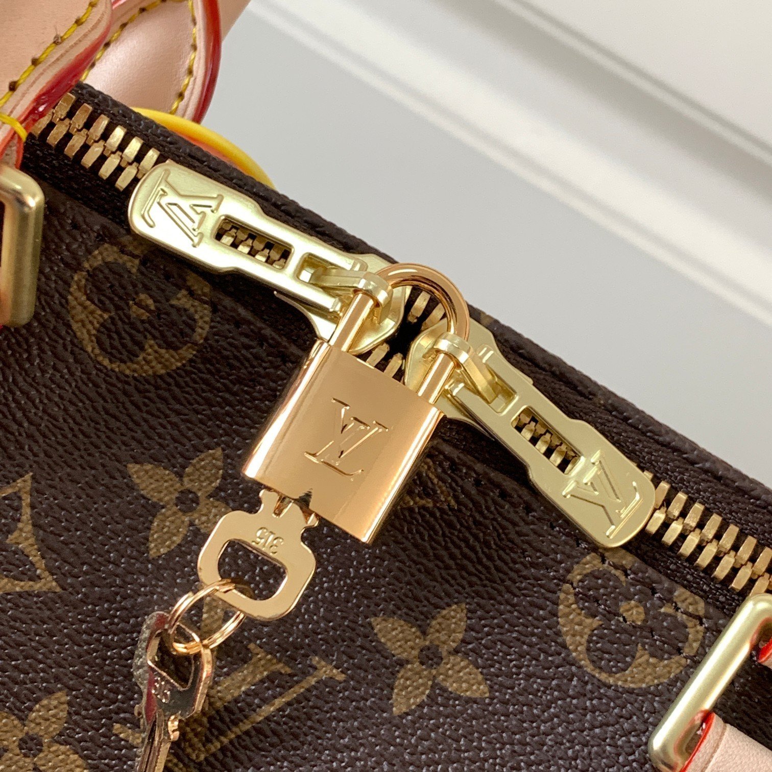 Louis Vuitton Super duty-free M41414 Presbyterian - Image 2