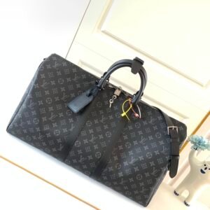Louis Vuitton's special duty-free M40605 black flower Bag