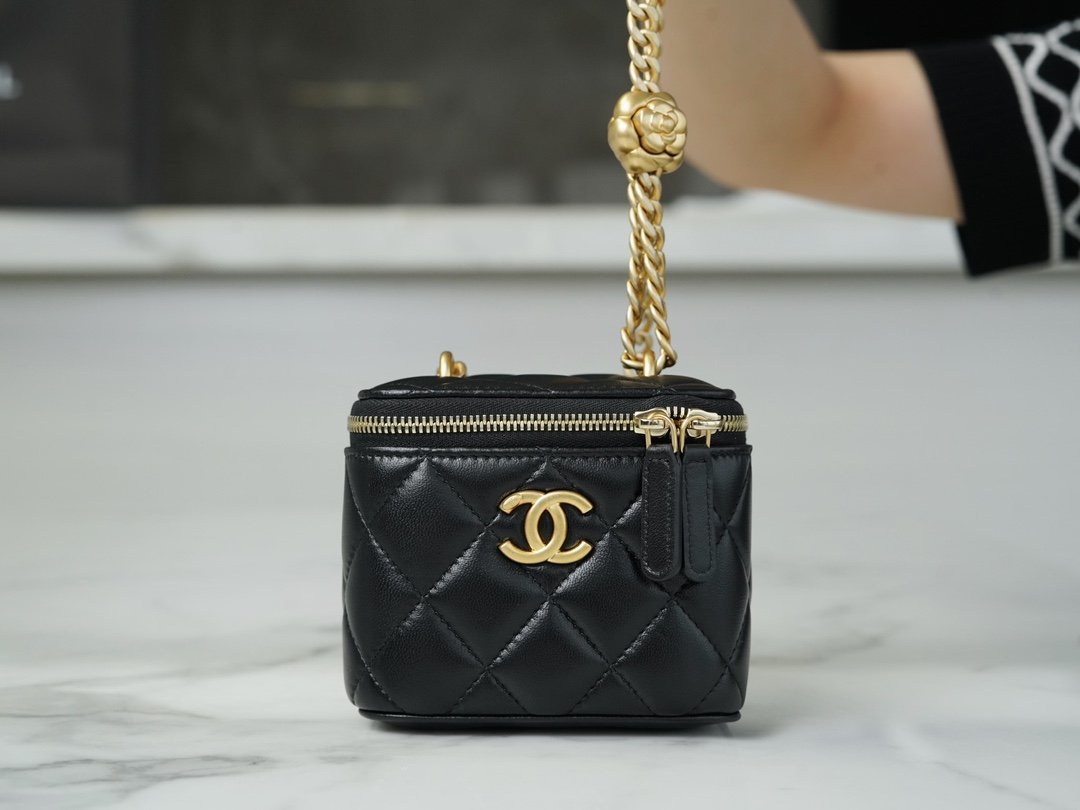 CHANEL 23s Camellia Adjustment Button Small Box - Image 2