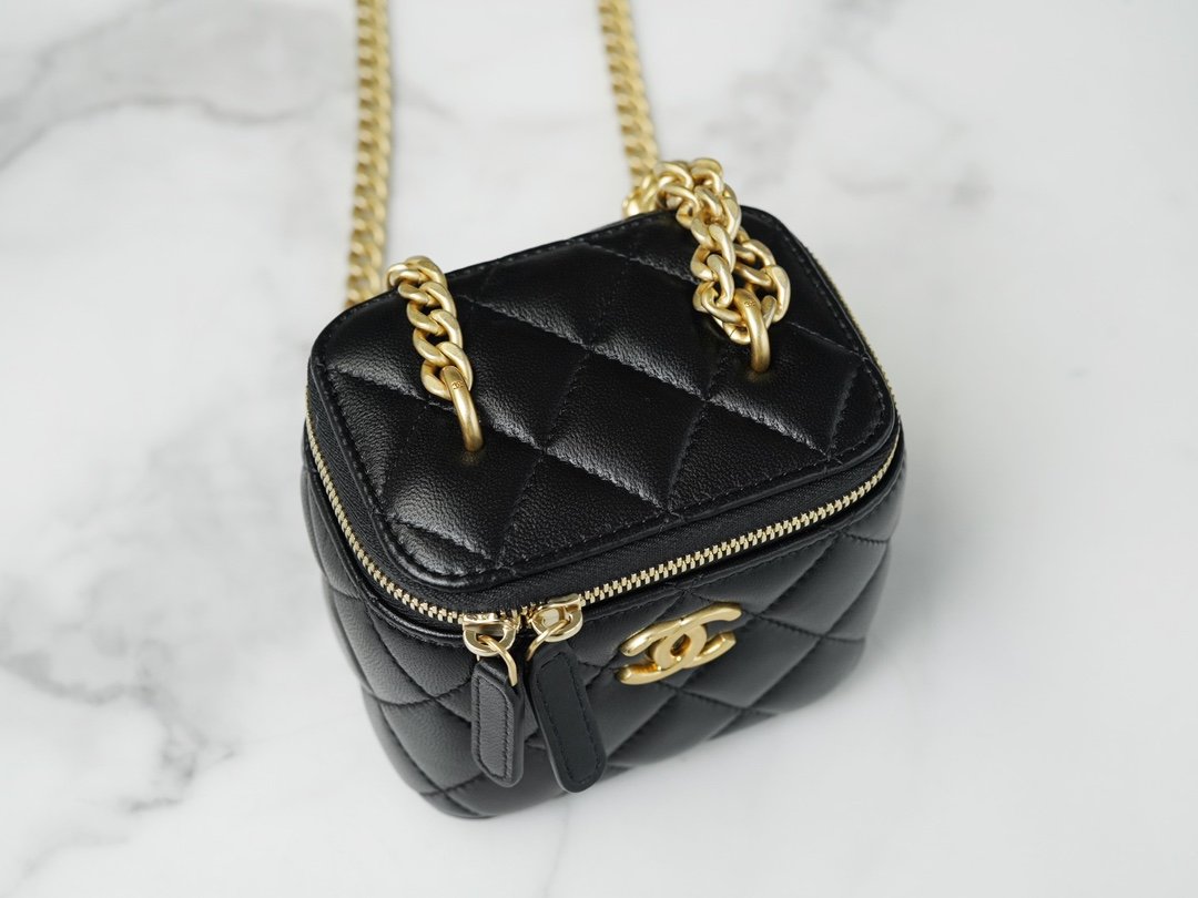 CHANEL 23s Camellia Adjustment Button Small Box - Image 6