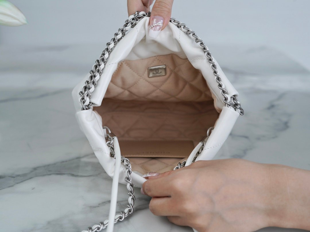 Chanel 23S 22Mini Bag - Image 7
