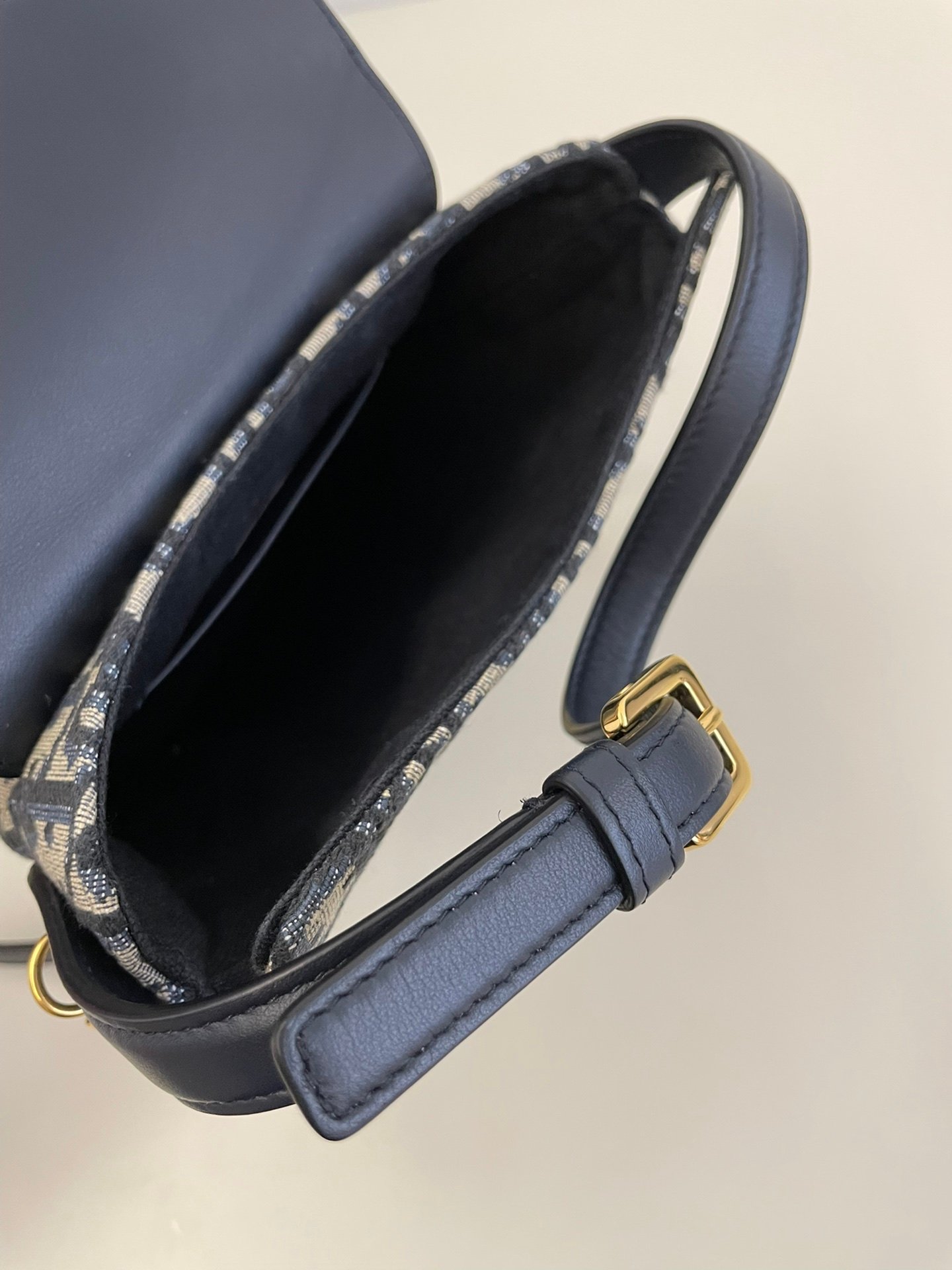 Dior 24 Early Spring French Fries Bag - Image 6