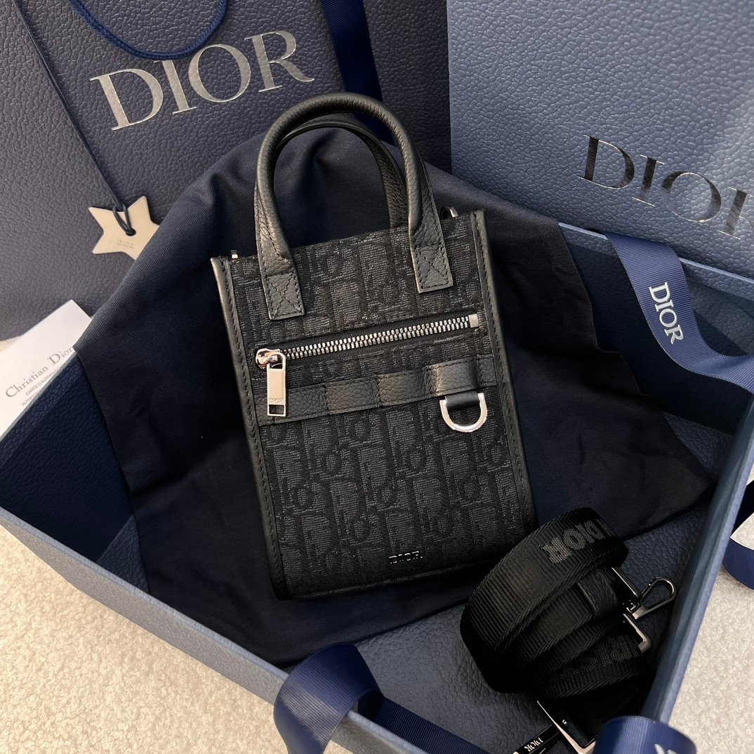 Dior SAFARI NORTH-SOUTH Black Flower Vertical Bag - Image 6