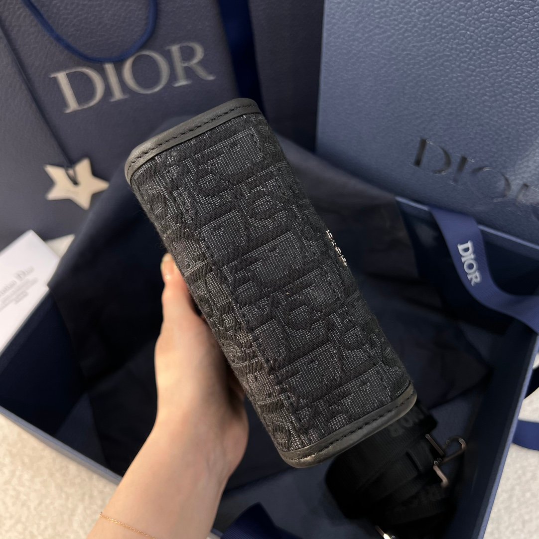 Dior SAFARI NORTH-SOUTH Black Flower Vertical Bag - Image 3