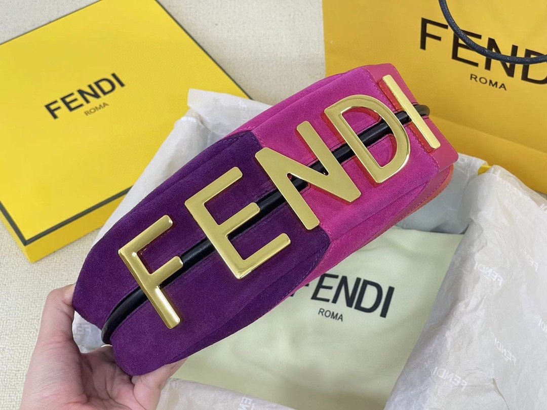 Fendi Graphy Crescent Armpit Cover Ceiling - Image 3