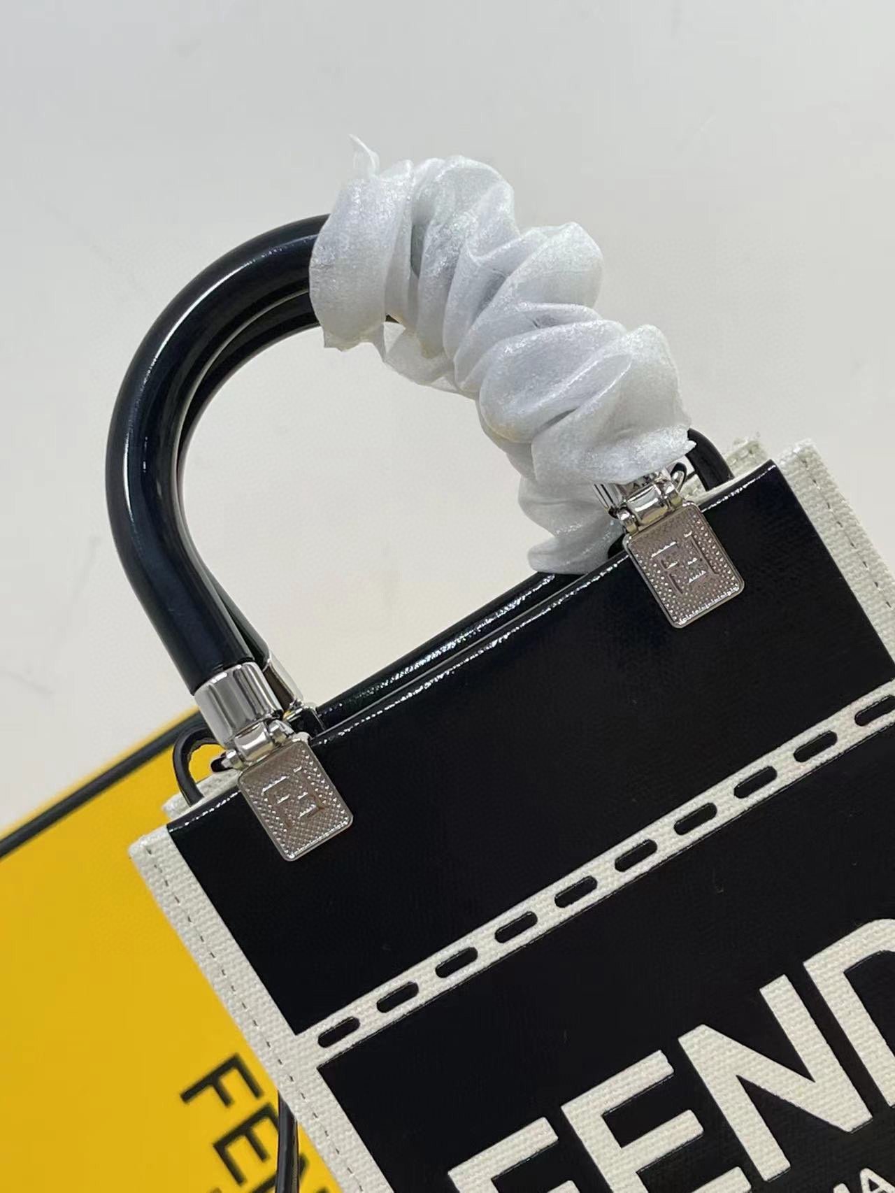 Fendi Sunshine Mini Tote Bag - Image 5