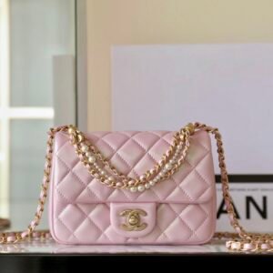 Chane1 24P Pearl Chain Bag